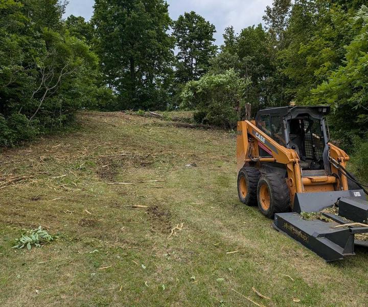 As part of of our holistic suite of landscaping services, A&R Landscapes offers impeccable land clearing for sites of all sizes.